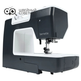 Швейная машина Bernette B38