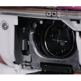 Швейная машина Bernina B 590 с вышивальным модулем EMB mod