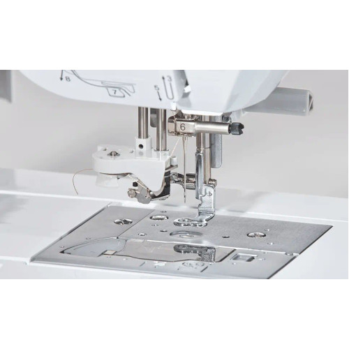 Вышивальная машина Brother NV 880Е в Минске