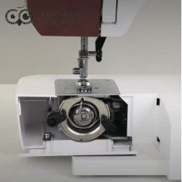 Швейная машина Chayka New Wave 1403