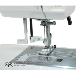Швейная машина Elna eXperience 560