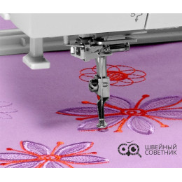 Вышивальная машина Elna eXpressive 830L