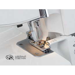 Оверлок Elna eXtend 664