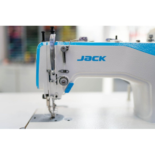 Прямострочная промышленная швейная машина JACK H2-CZ в Минске