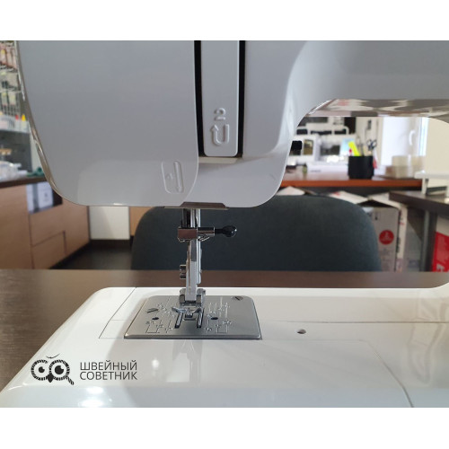 Швейная машина Janome Escape V-14 в Минске