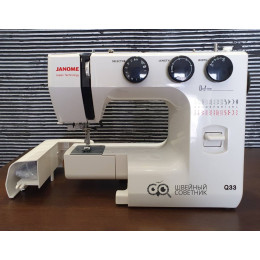 Швейная машина Janome Q33