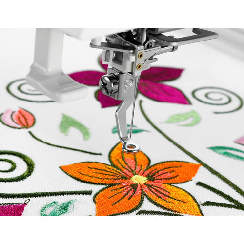 Вышивальная машина Janome Memory Craft 500E в Минске