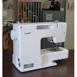 Швейная машина Leader Majestic 395E