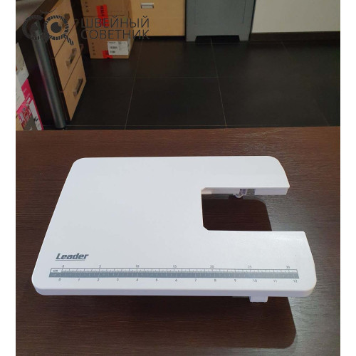 Приставной столик для бытовых швейных машин моделей Leader с горизонтальным челноком,100 Вт (белый) в Минске