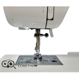 Швейная машина Leader Intense
