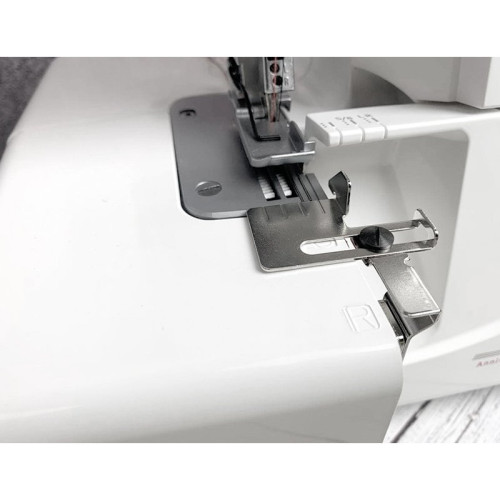 Направитель шва для оверлока Janome 202-038-009 в Минске