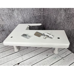 Набор приспособлений Janome 796-401-106 (столик+2 лапки) для распошивальных машин