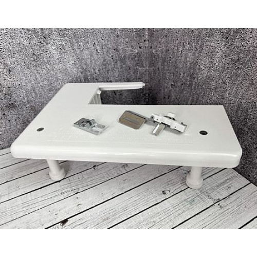 Набор приспособлений Janome 796-401-106 (столик+2 лапки) для распошивальных машин в Минске