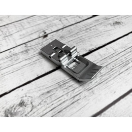 Лапка Janome для окантовывания (32 мм/8 мм) J795-838-103